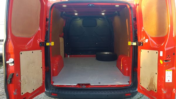 Ford Transit custom 100km as new vat invoice 401420044