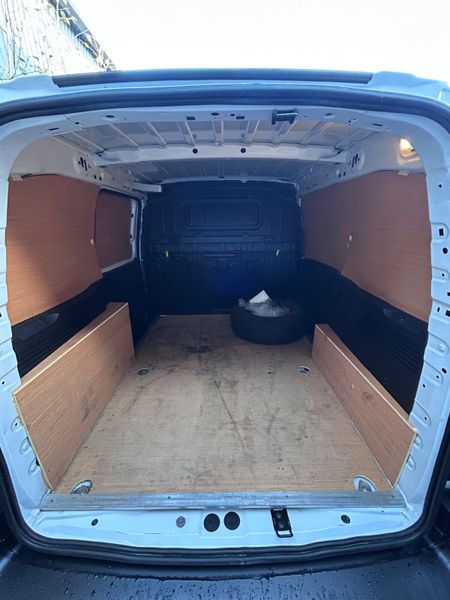 2024 Opel Combo ‘Great value 401502311