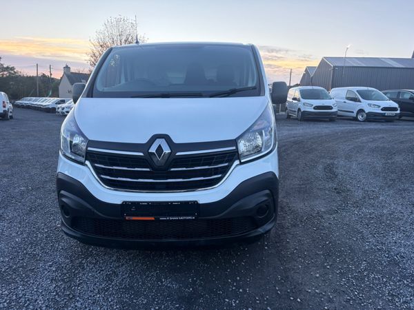 Renault Trafic 401655582