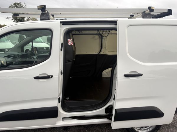 Vauxhall Combo 401612885
