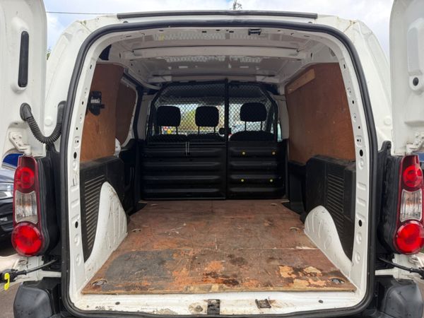 Peugeot Partner Reliable Commercial Van 401915093