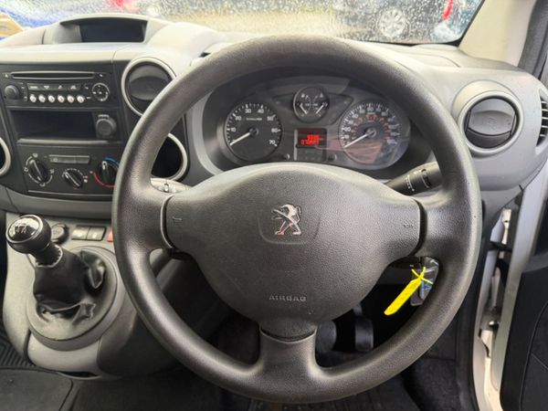 Peugeot Partner Reliable Commercial Van 401915118