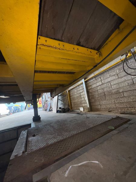 Trailers 402141710
