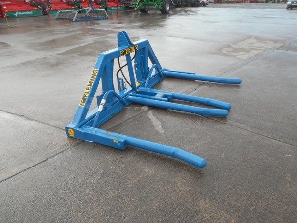 Fleming Single and Double Bale Lifters 53364028
