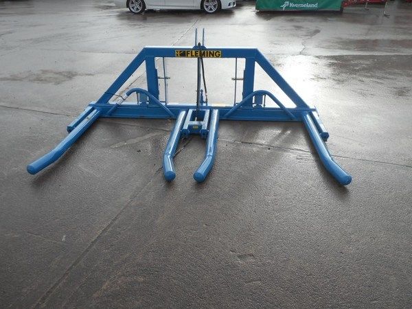 Fleming Single and Double Bale Lifters 53364029